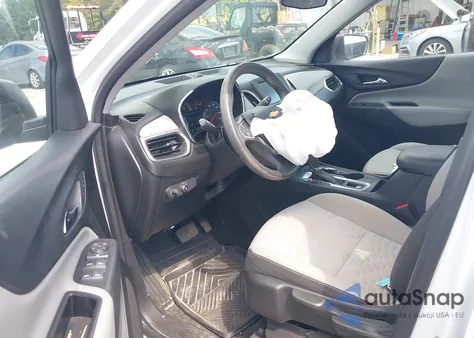 2018 Chevrolet Equinox Ls z USA, uszkodzony, nr VIN 2GNAXHEV4J6301454